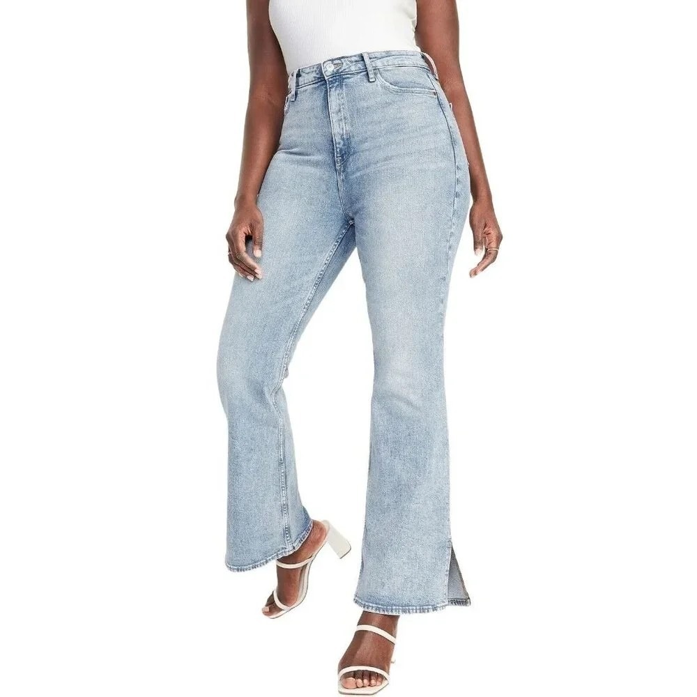 NWT-Old Navy Higher High Rise Flare Jeans Plus Size 20 Rita Side Hem Slit 876621
